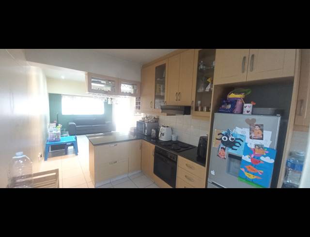 2 BEDROOM FLAT FOR SALE IN WINDERMERE